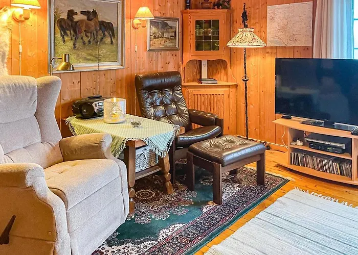 3 Bedroom Stunning In *